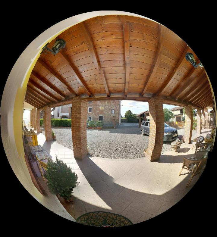 Agriturismo Il Vecchio Portico Francavilla Bisio Exterior photo